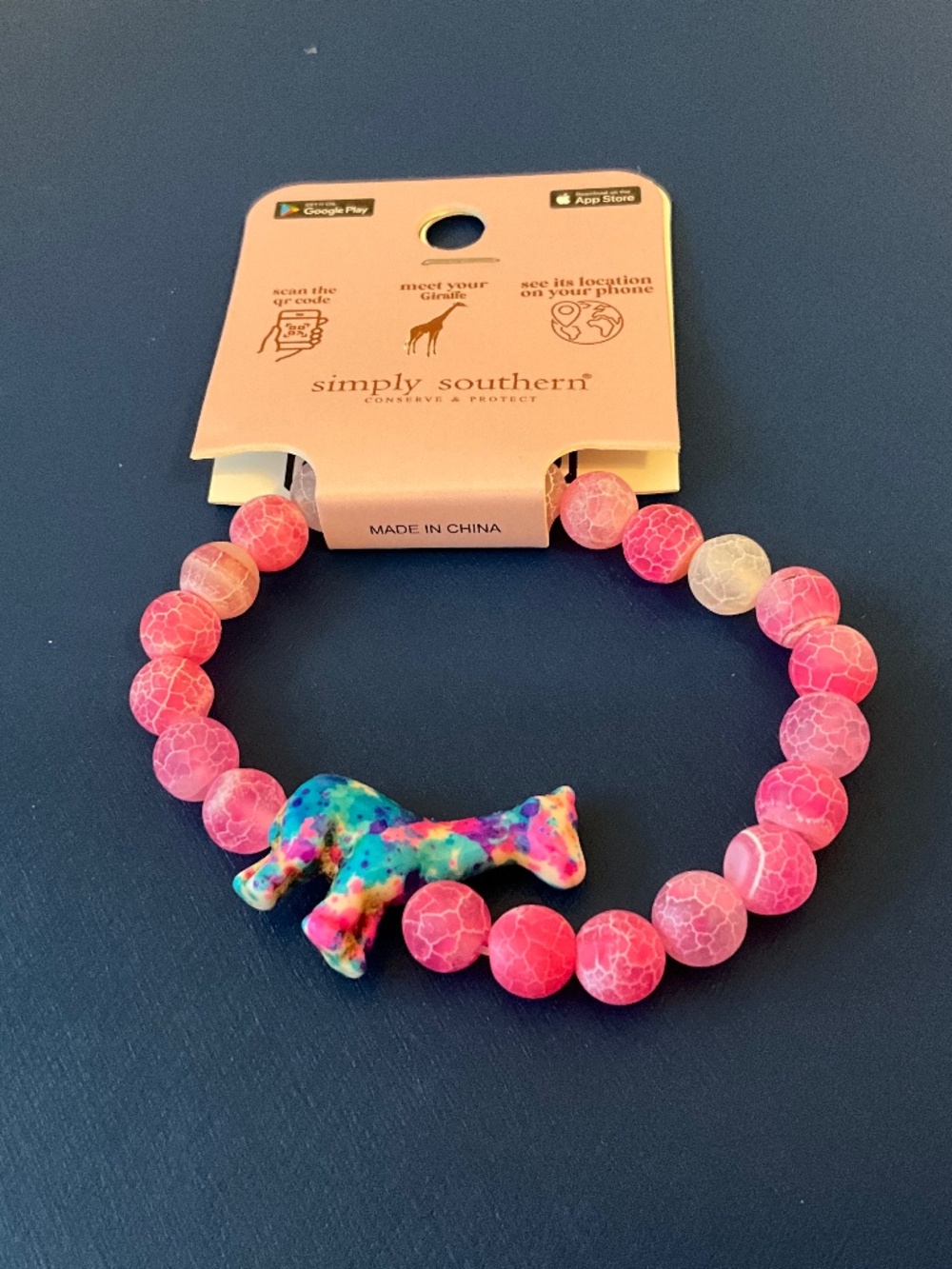 Simply Southern Pink Crackle Bead Bracelet with Multicolor Giraffe Charm NWT